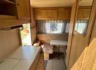 Adria Unica 360, zarejstrowana, 900dmc, przedsionek
