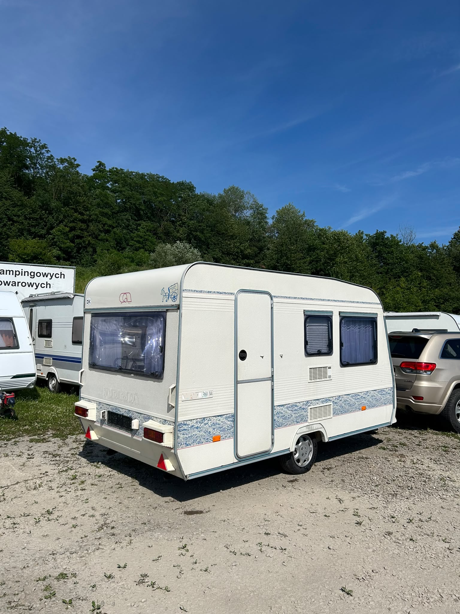 Adria Unica 360, zarejstrowana, 900dmc, przedsionek