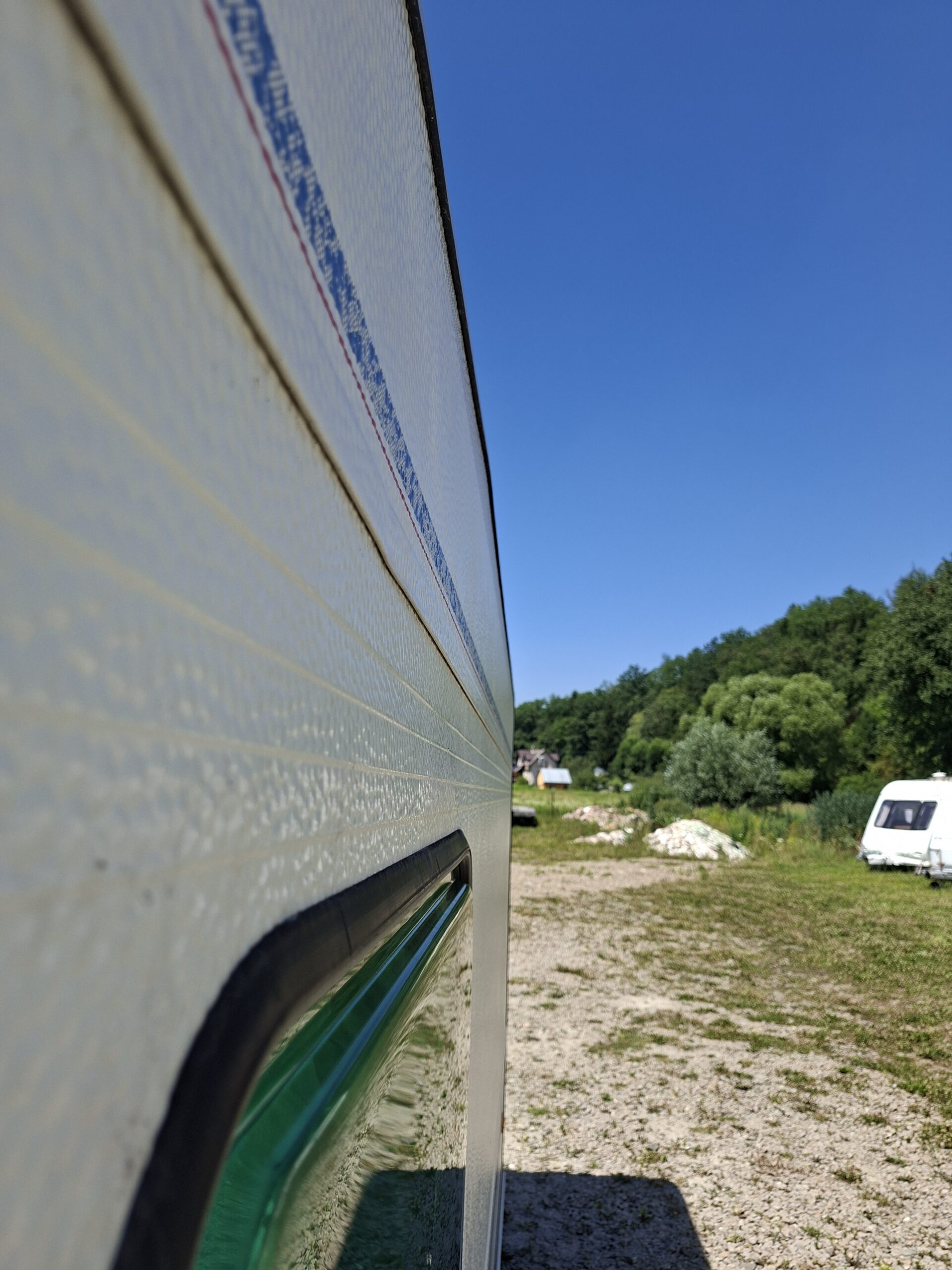 Adria Unica 430 DD, 900DMC