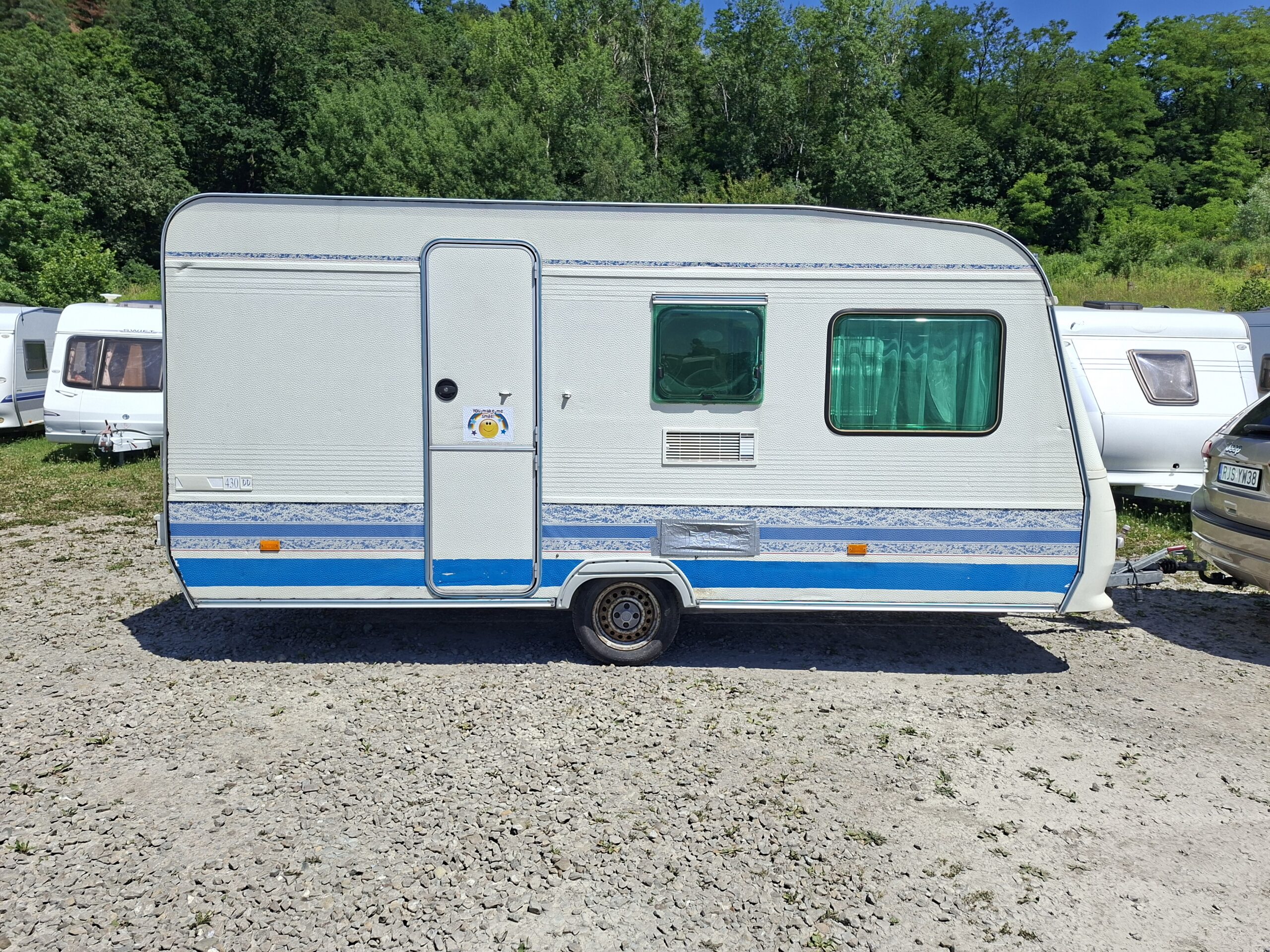 Adria Unica 430 DD, 900DMC