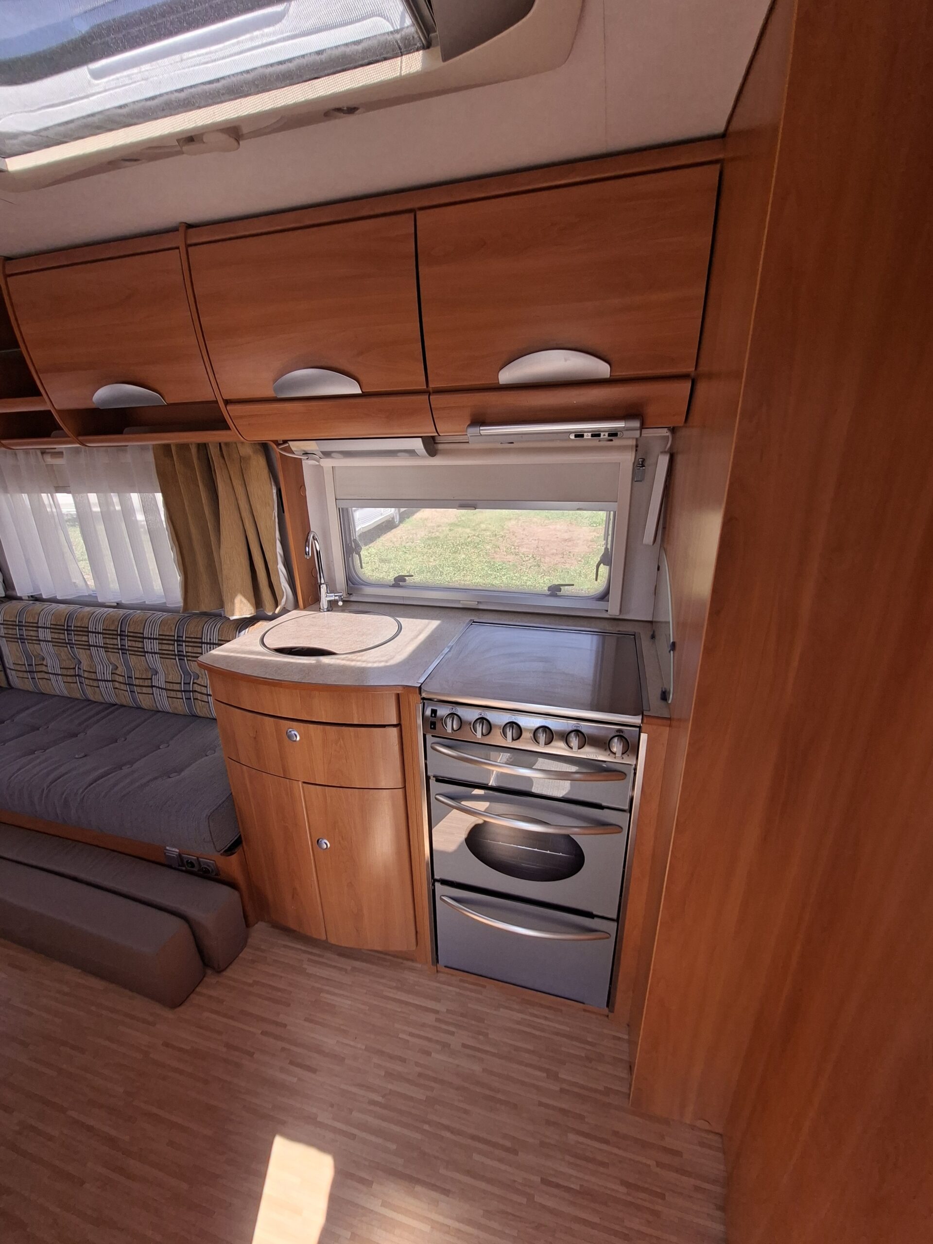 Hymer Nova 470, markiza, mover, 1300dmc- zarejestrowany