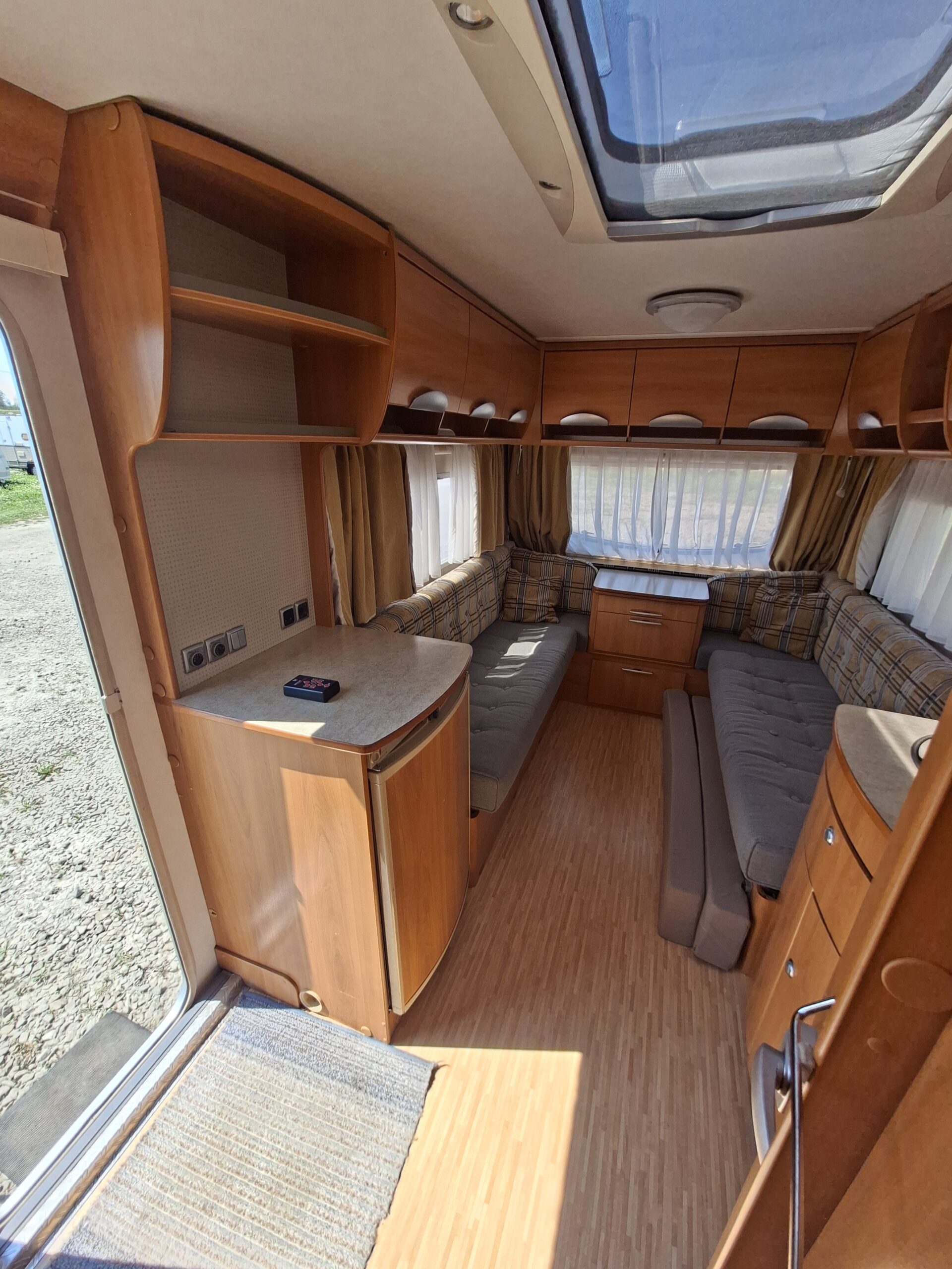 Hymer Nova 470, markiza, mover, 1300dmc- zarejestrowany