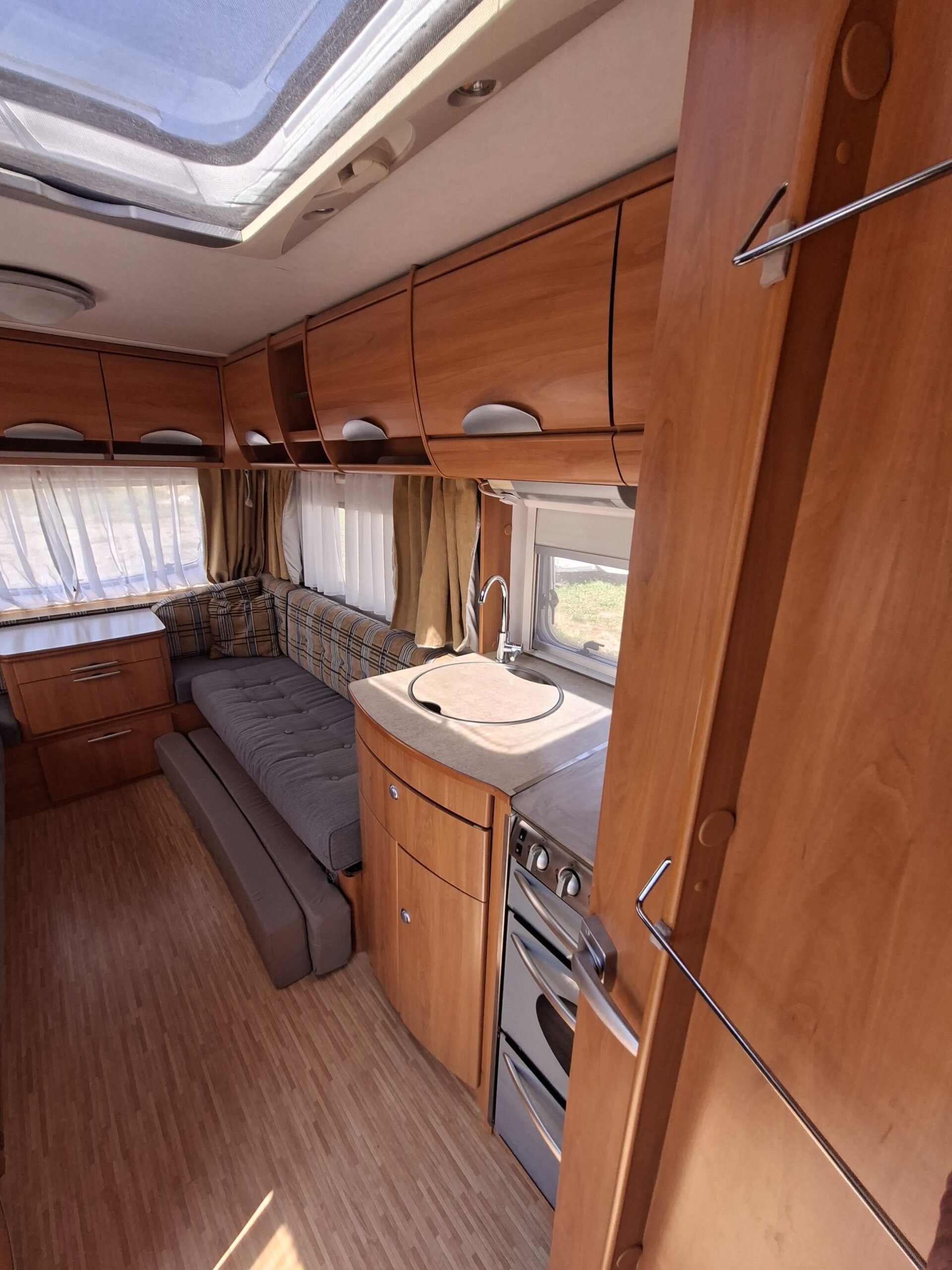 Hymer Nova 470, markiza, mover, 1300dmc- zarejestrowany