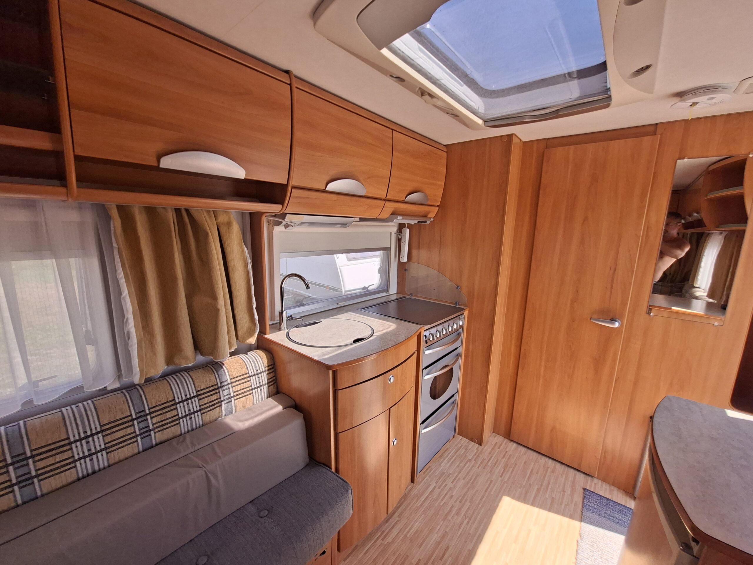 Hymer Nova 470, markiza, mover, 1300dmc- zarejestrowany