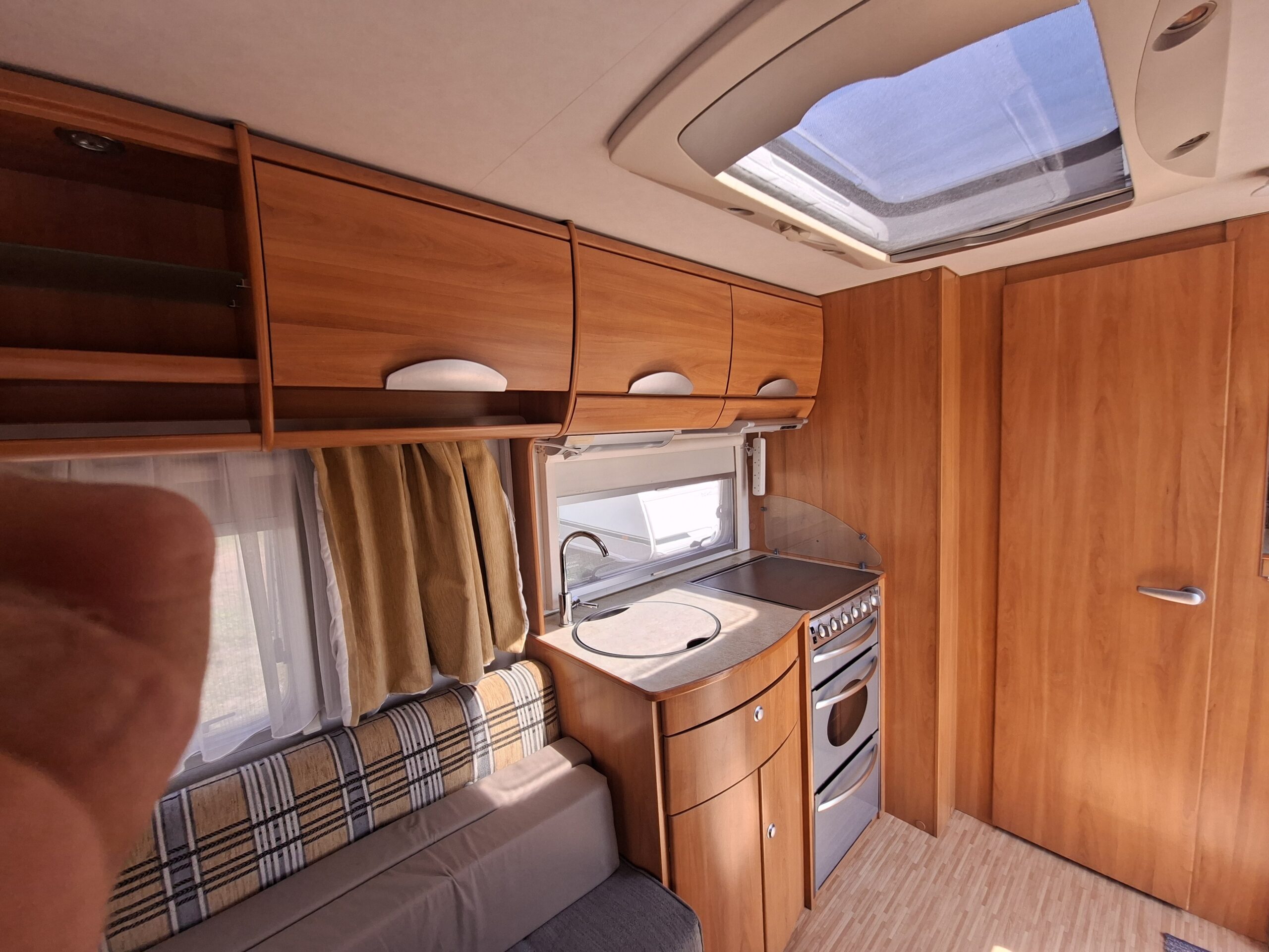 Hymer Nova 470, markiza, mover, 1300dmc- zarejestrowany
