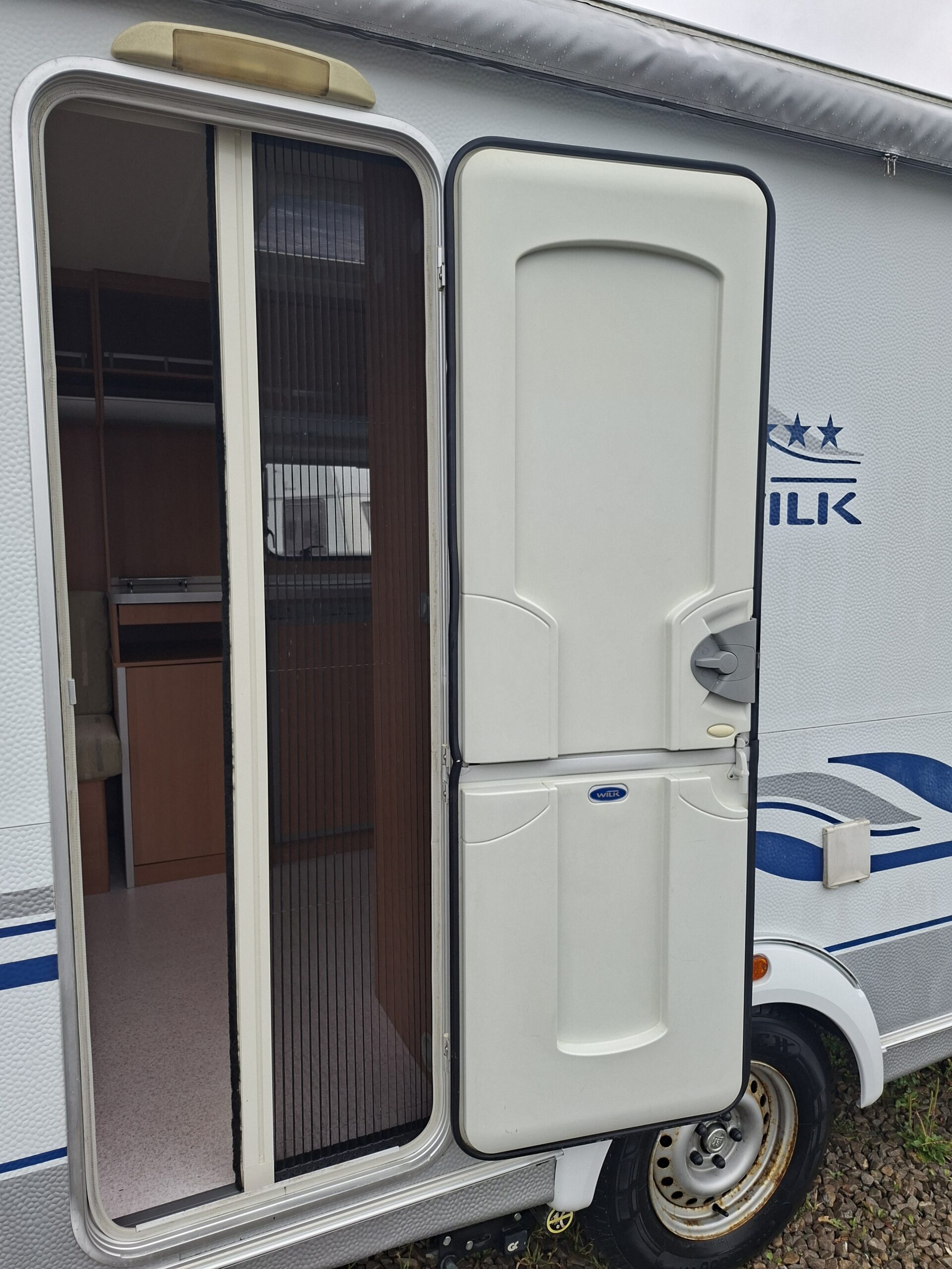 Wilk S3 – 490, zarejstrowana, markiza z zabudową, mover,