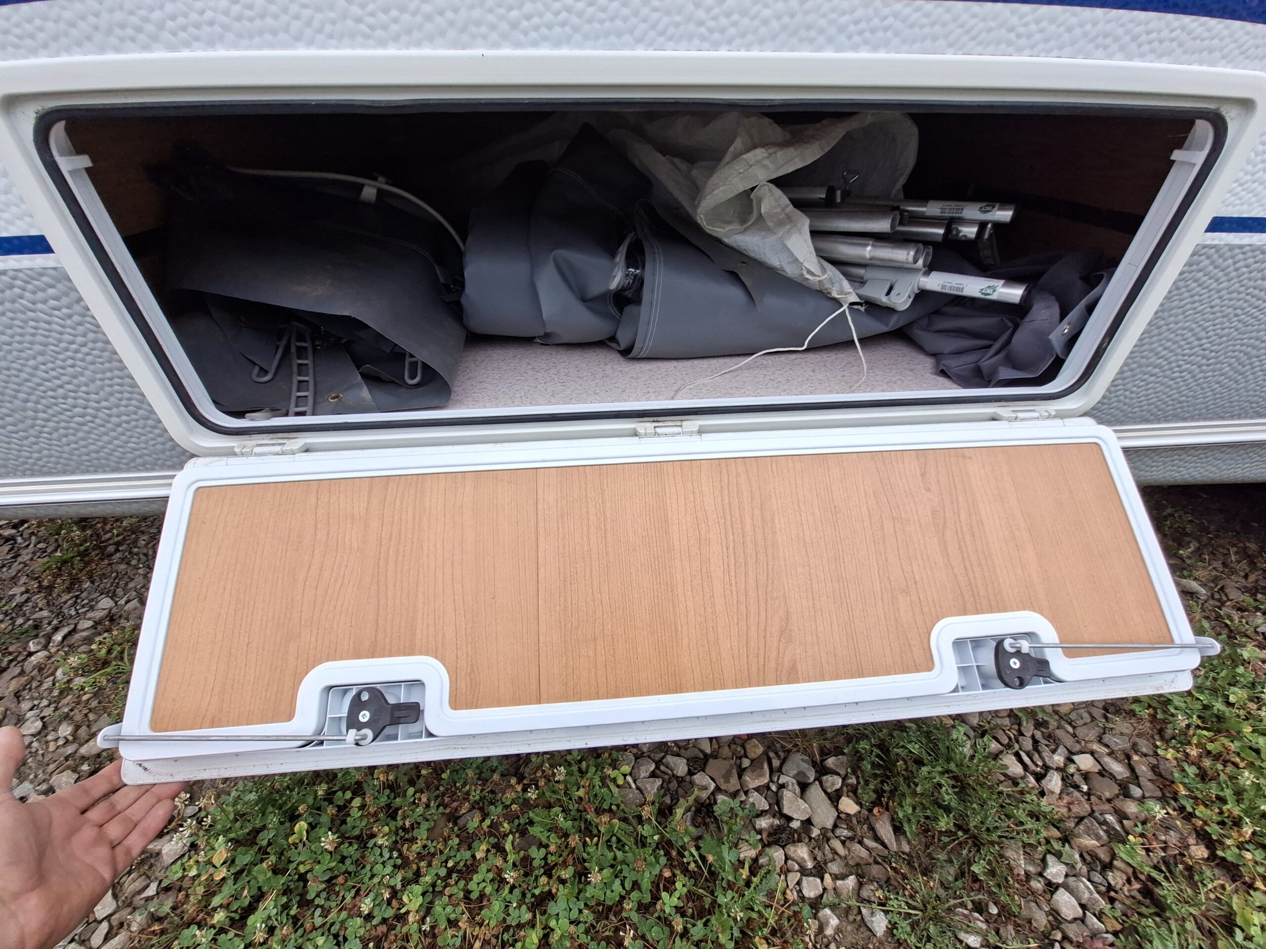 Wilk S3 – 490, zarejstrowana, markiza z zabudową, mover,