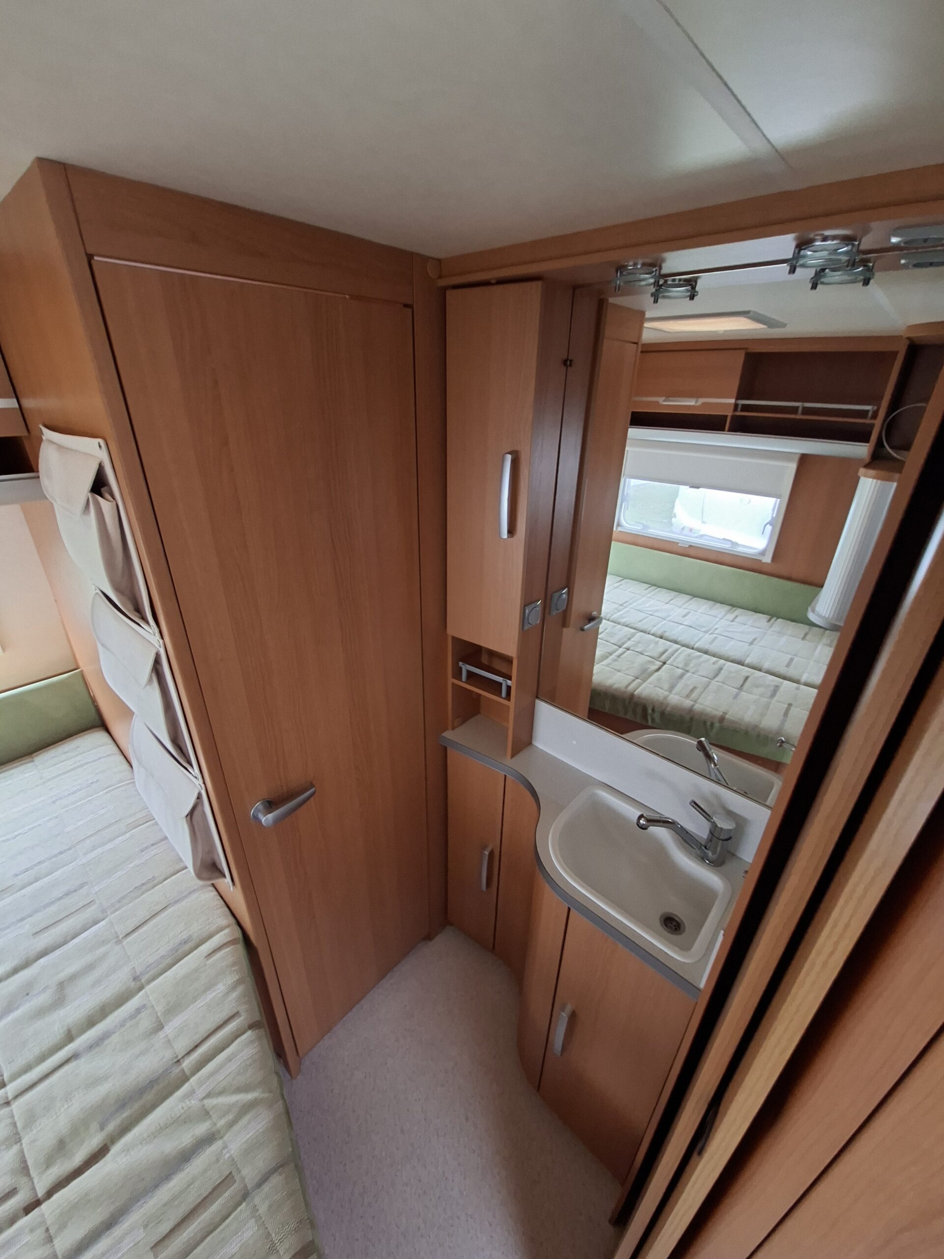 Wilk S3 – 490, zarejstrowana, markiza z zabudową, mover,