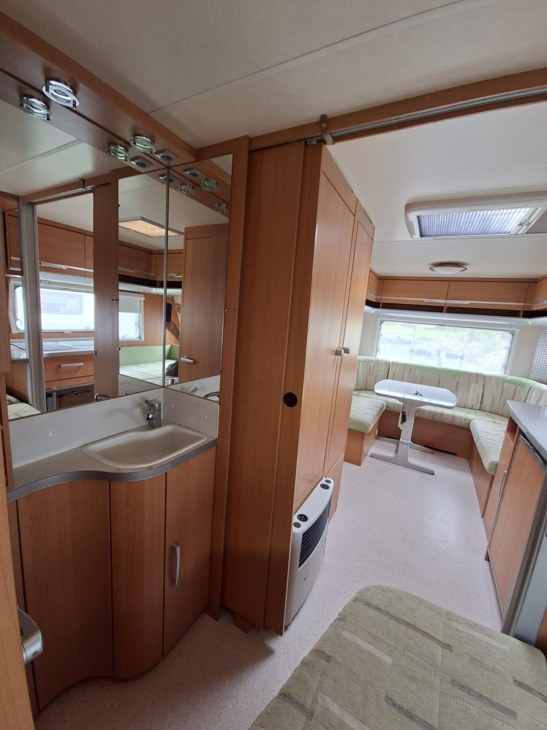 Wilk S3 – 490, zarejstrowana, markiza z zabudową, mover,