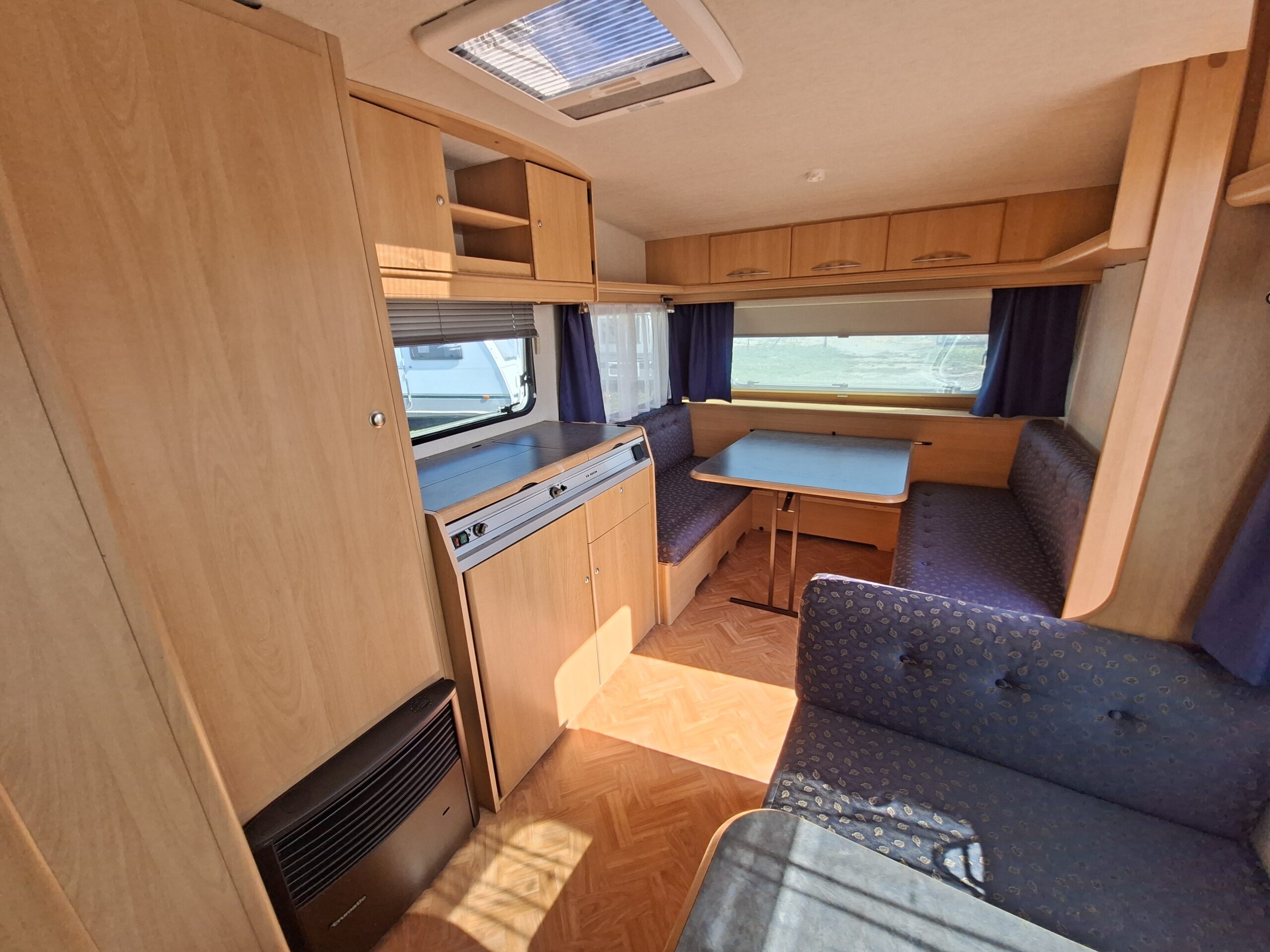 Adria Unica 502 DK, Pełny przedsionek,  1300dmc, zarejstrowana