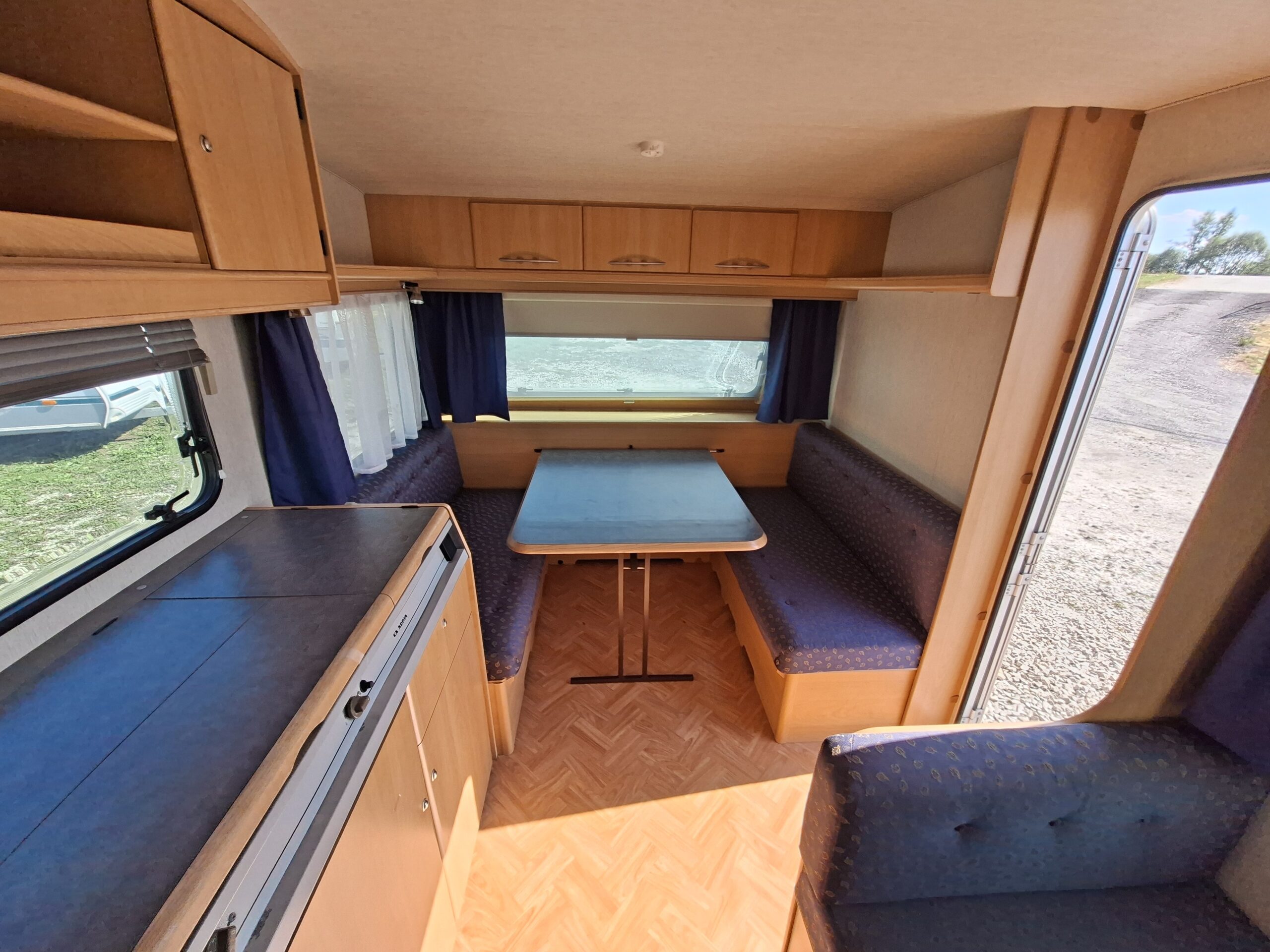 Adria Unica 502 DK, Pełny przedsionek,  1300dmc, zarejstrowana