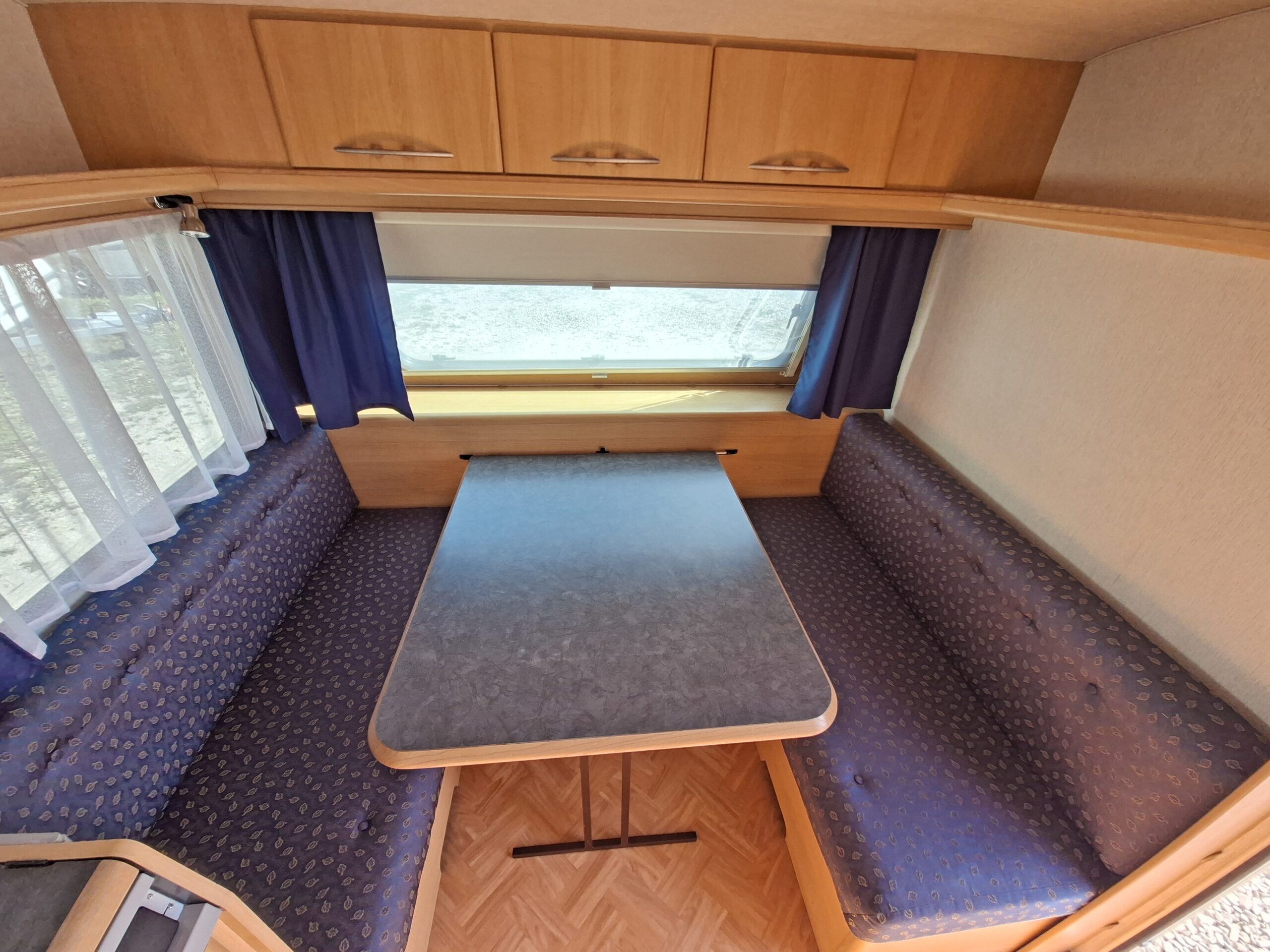 Adria Unica 502 DK, Pełny przedsionek,  1300dmc, zarejstrowana