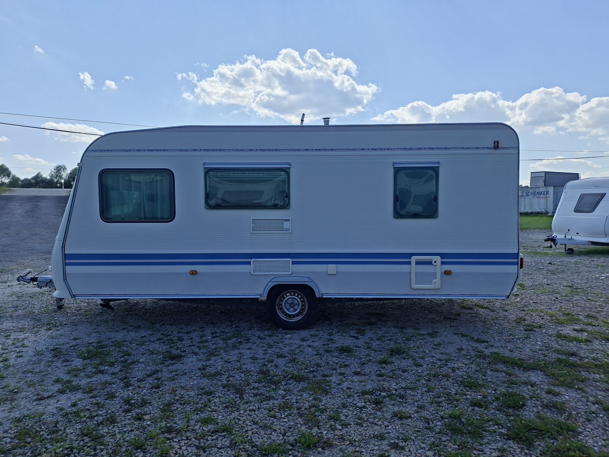 Adria Unica 502 DK, Pełny przedsionek,  1300dmc, zarejstrowana